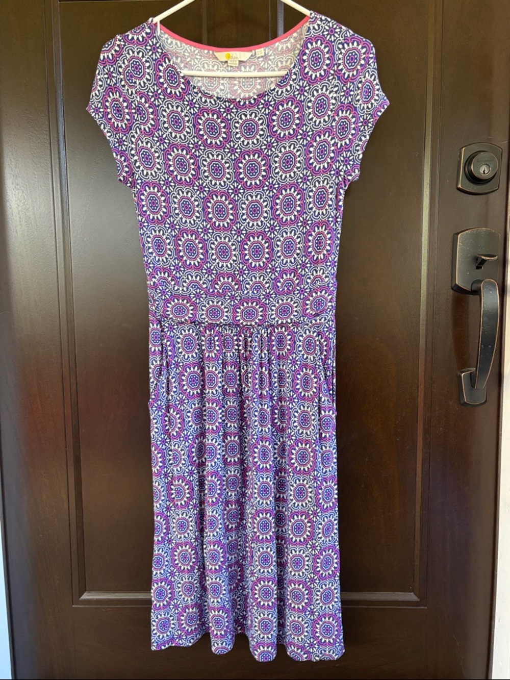 Like New Boden Amelie Jersey Short Sleeve Dress Floral Size 2 - Picture 2 of 8